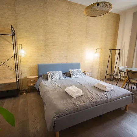 Domus Febo - Ottaviano Suites Apartment