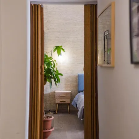 Domus Febo - Ottaviano Suites Apartamento
